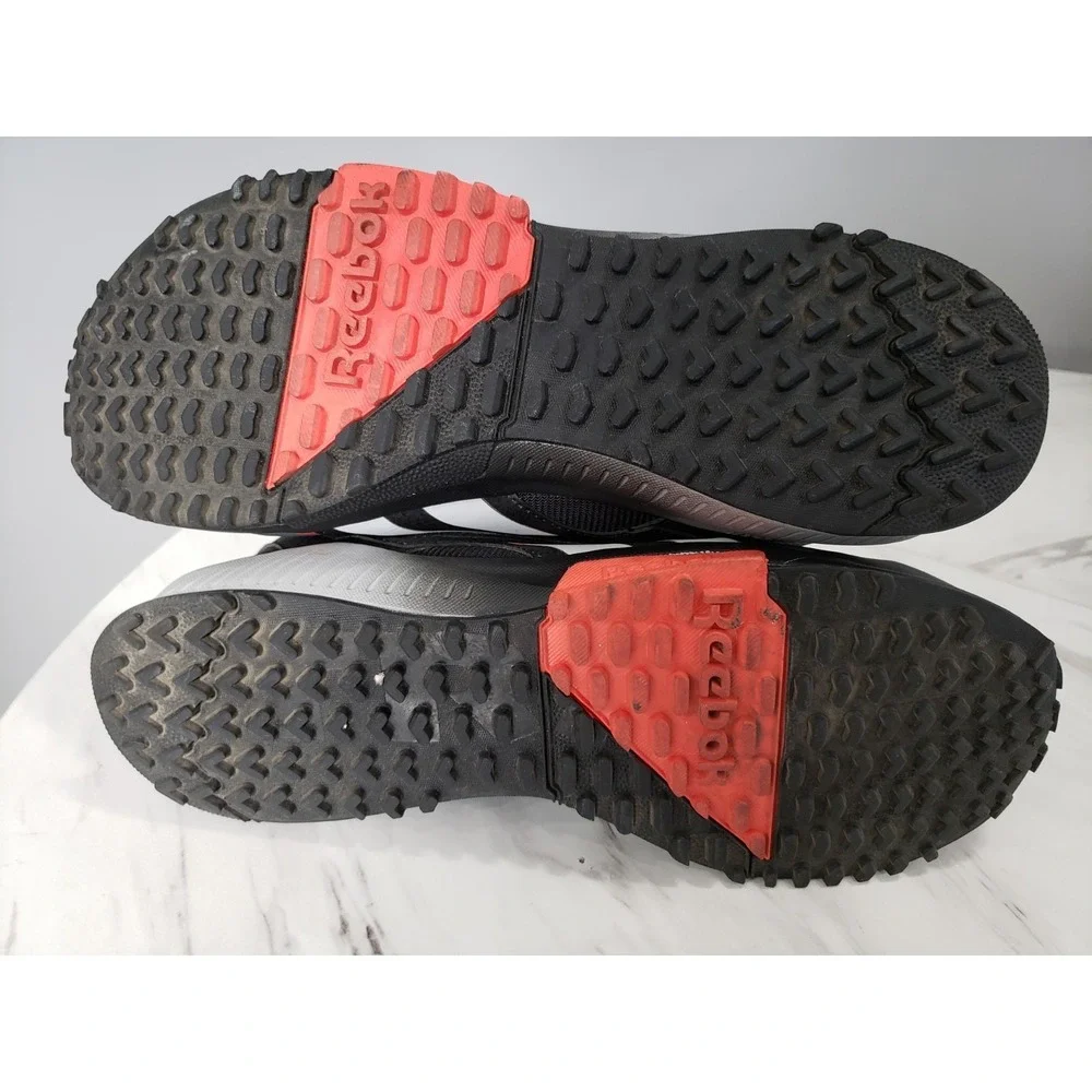 USED VERY CLEAN 10 WIDE -Reebok Work Lavante Trail 2 Safety Shoe Black Red Men's